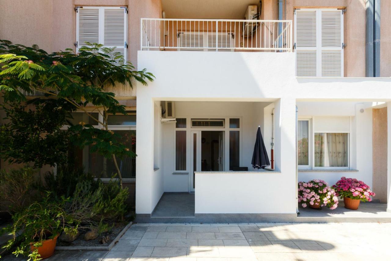 Apartment Rosemary 24 Krk Town Buitenkant foto