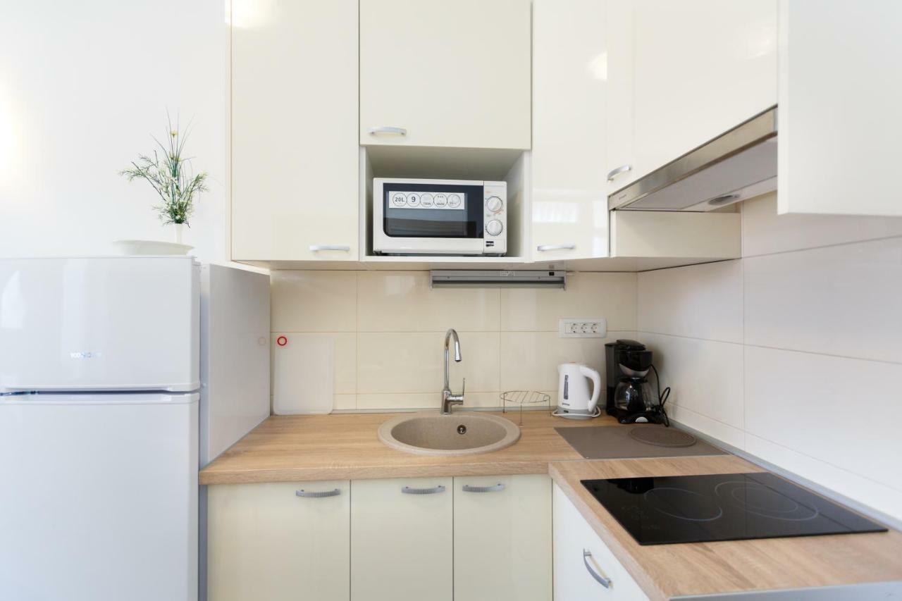 Apartment Rosemary 24 Krk Town Buitenkant foto